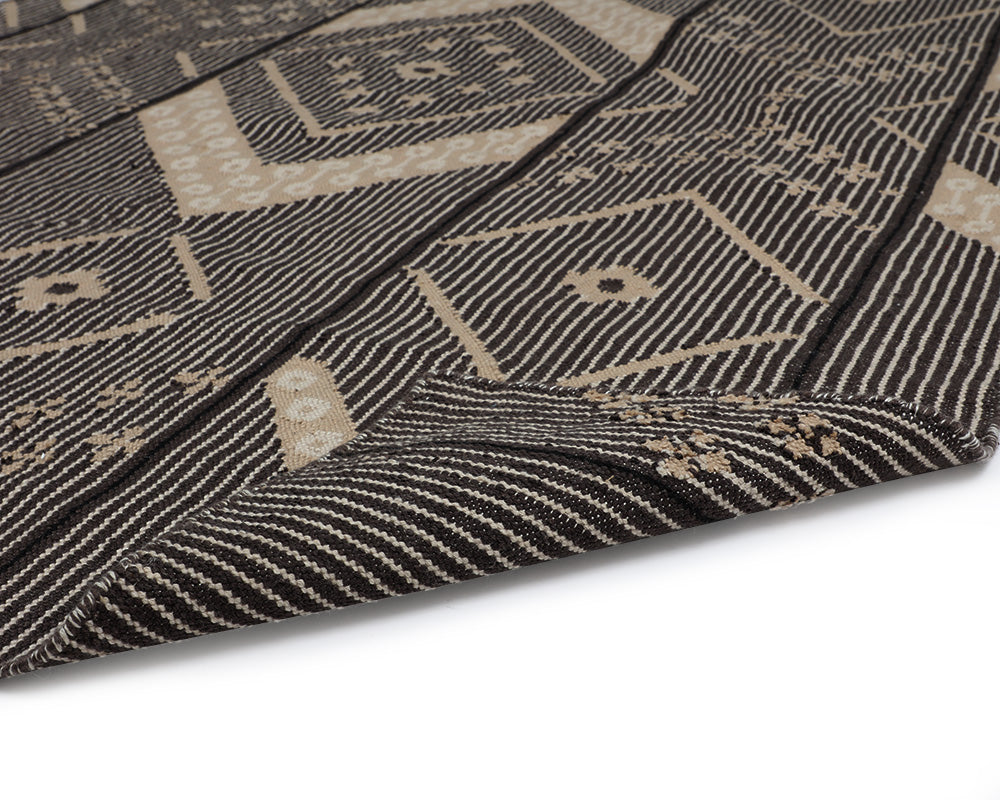Asana Hand-woven Rug - Black