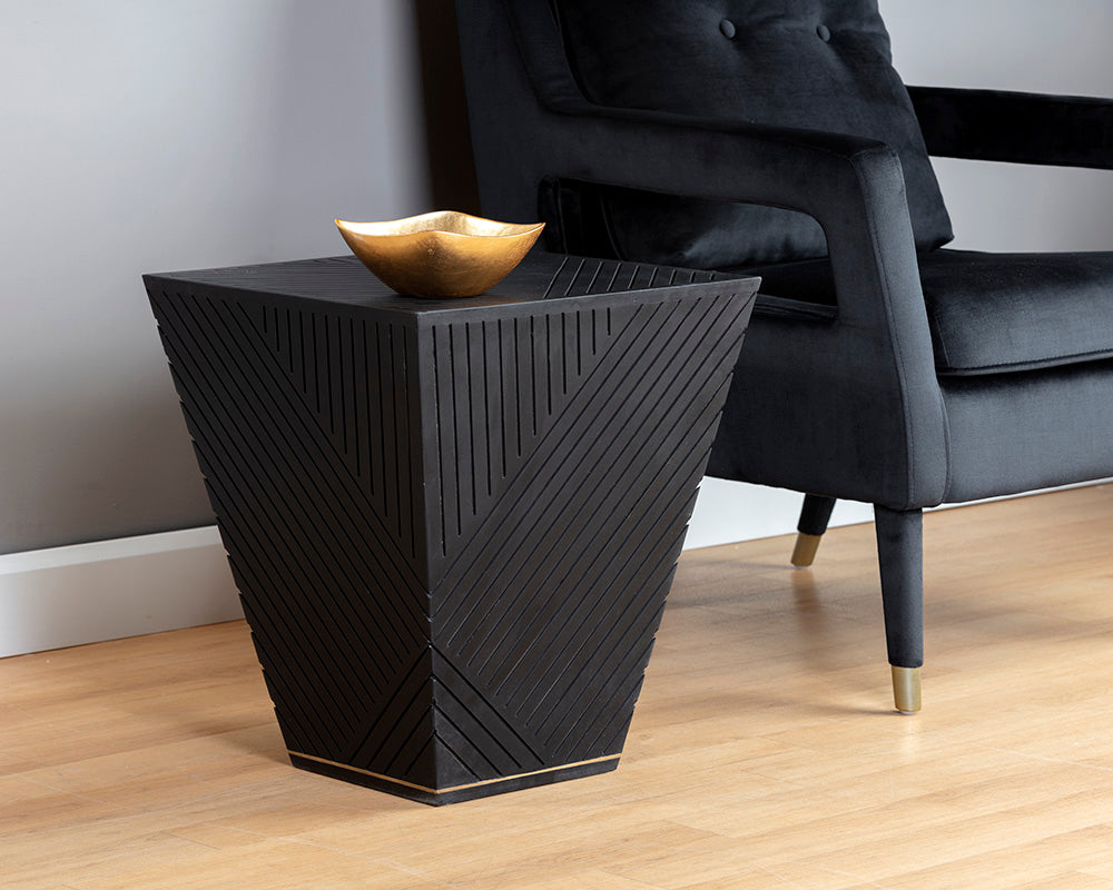 Wren End Table