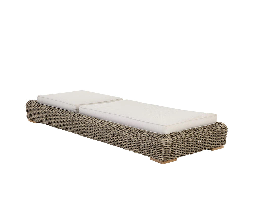 Potenza Lounger - Palazzo Cream (Patio/Outdoor)