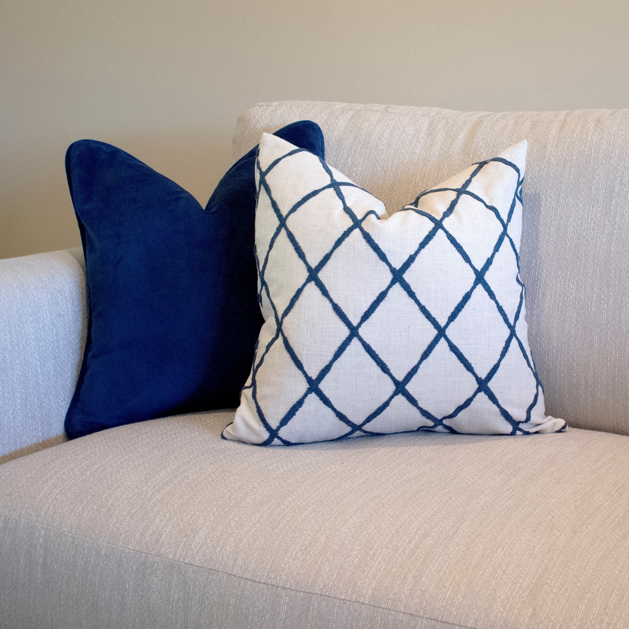 Lyric Royal Down Pillow- 20" x 20"