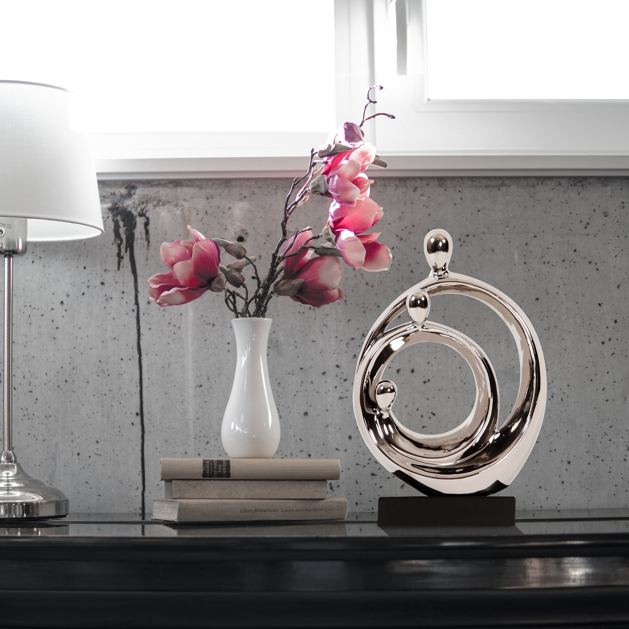 Family Circle Statue