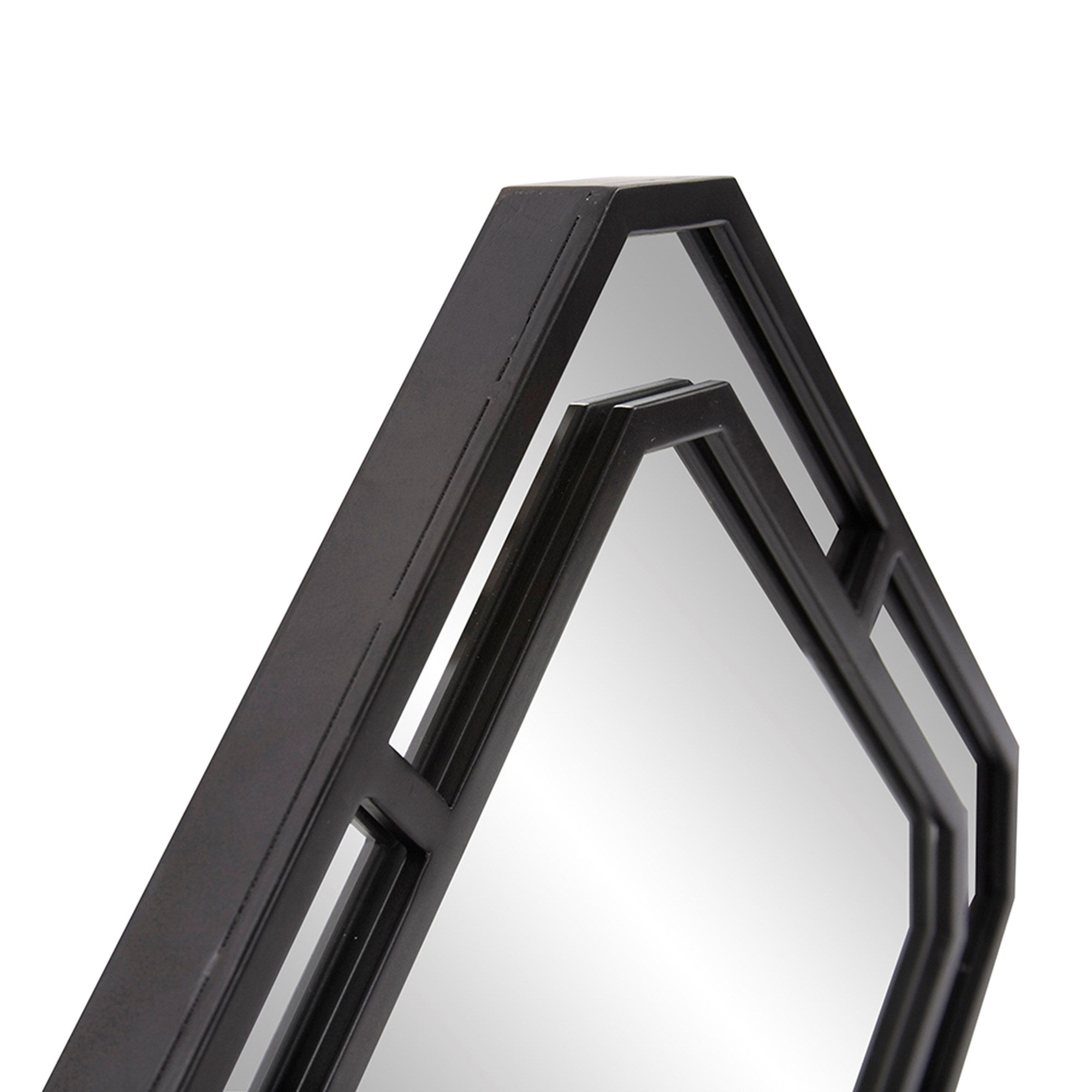 Dexter Mirror