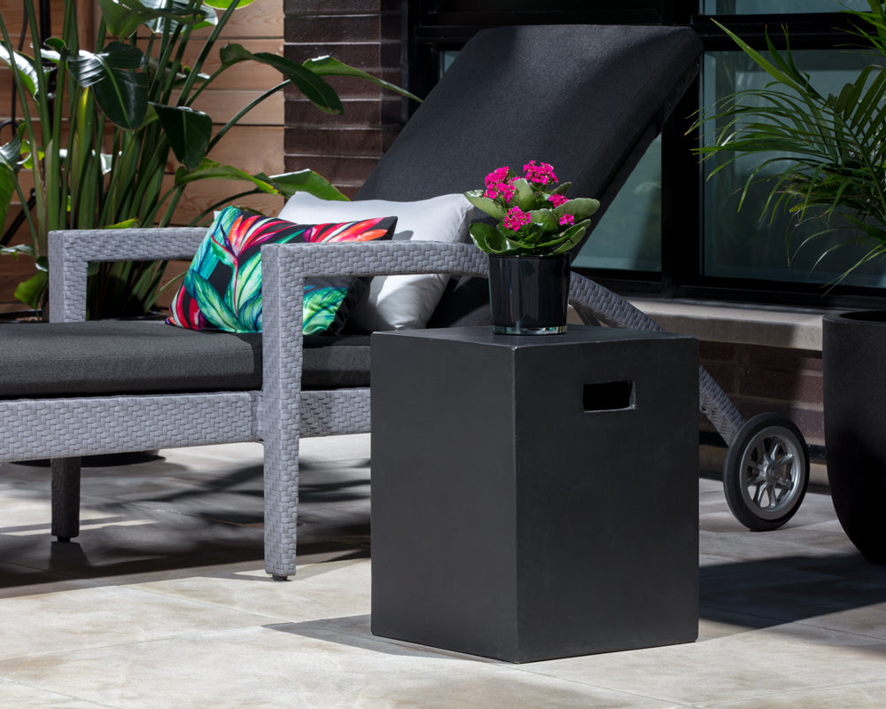Castor End Table - Black