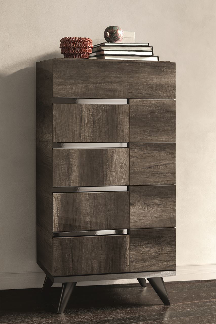 Medea 5-Drawer Chest of Drawers