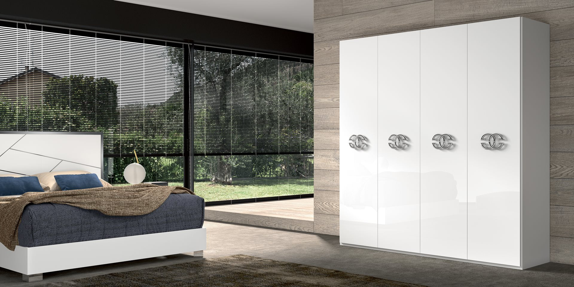 Dafne 4-Door Armoire