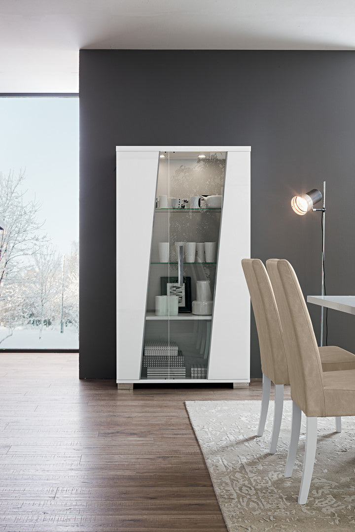 Lisa 2-Door Curio