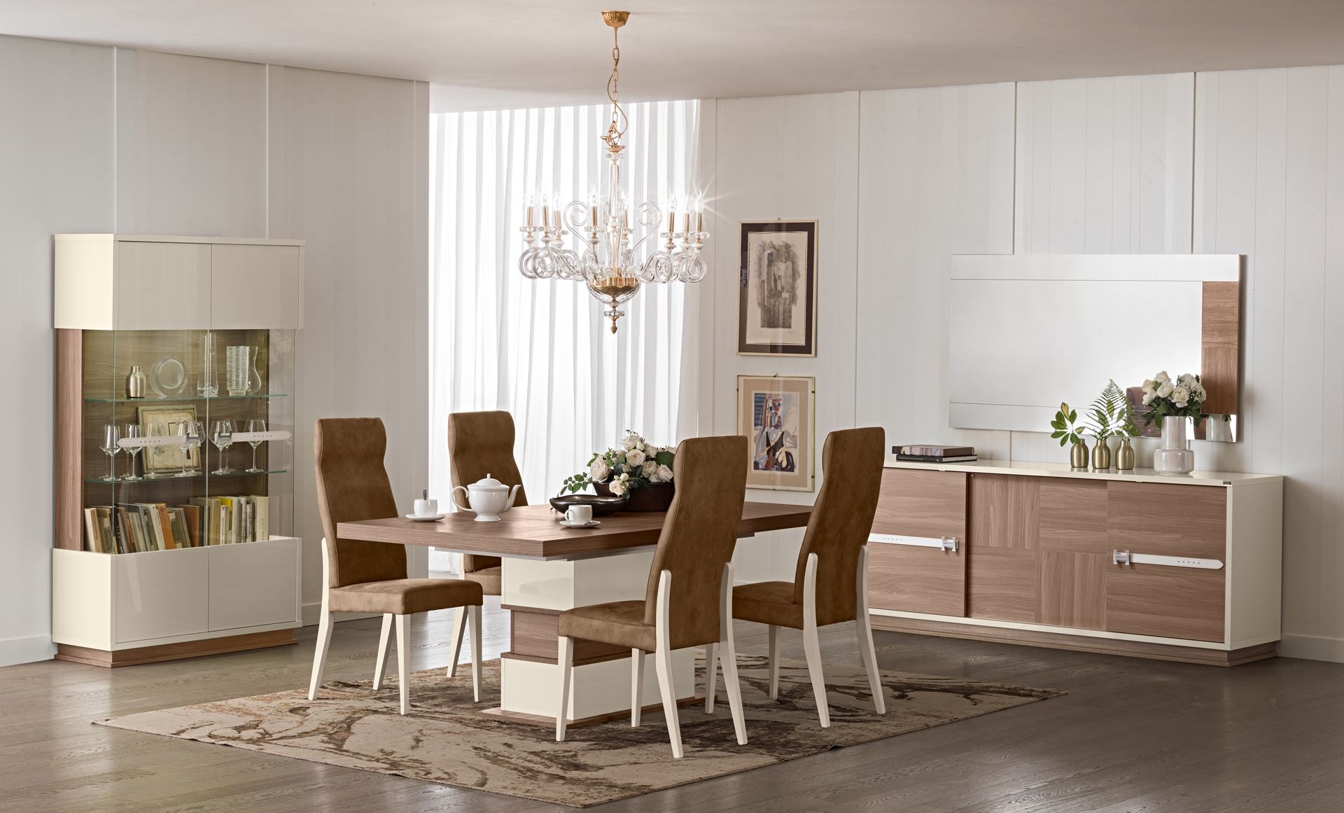 Evolution H 2-Door Curio