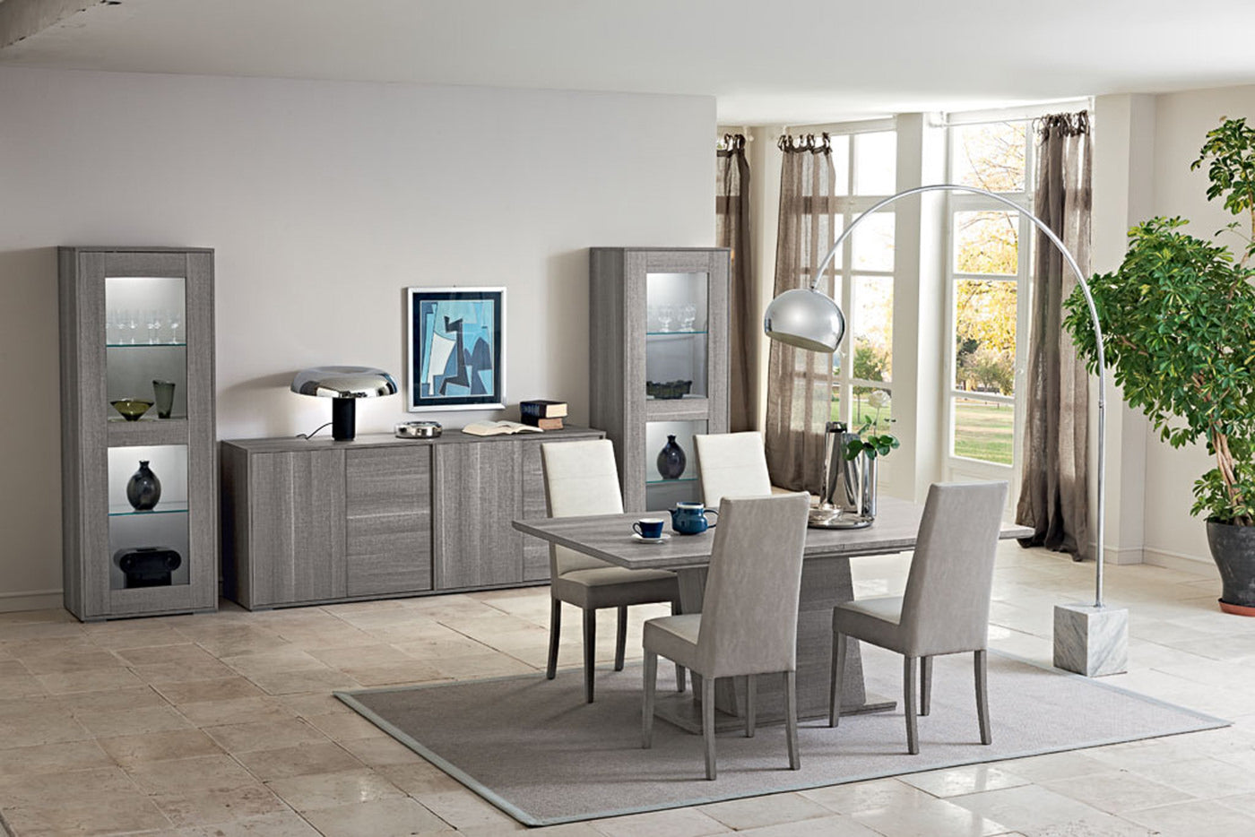 Futura 4-Door Buffet