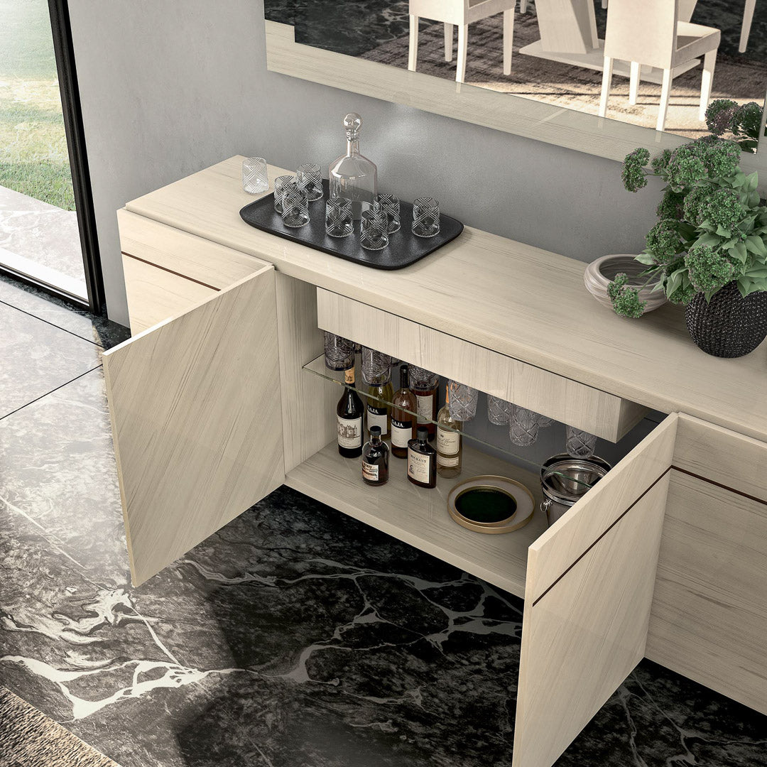 Perla 3-Door Buffet