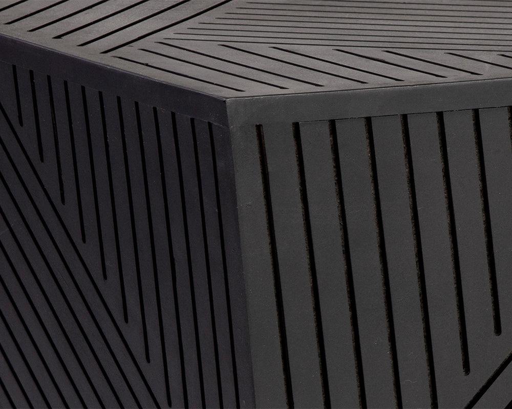 Wren End Table