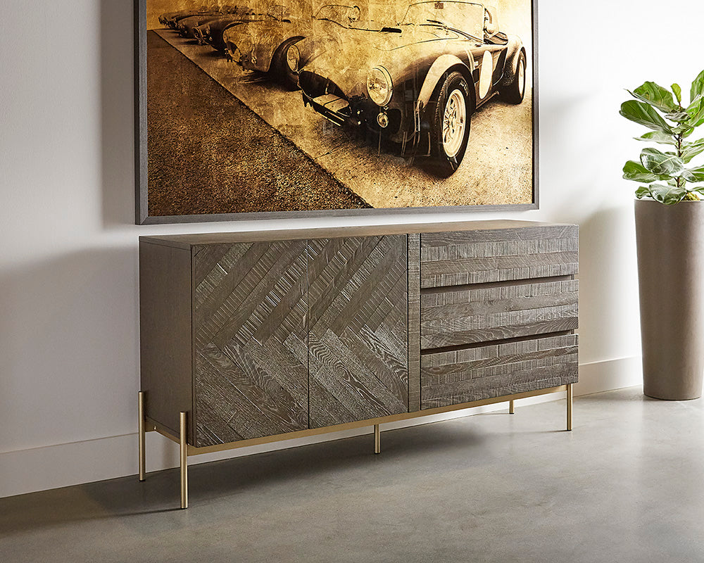 Raden Sideboard