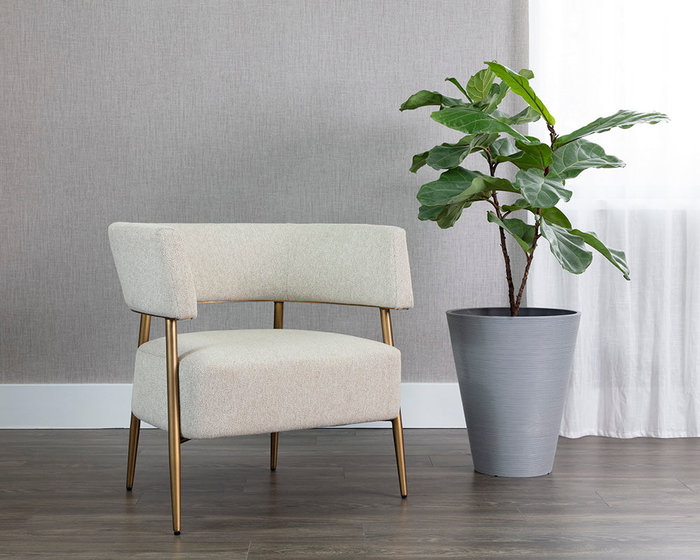Maestro Lounge Chair - Dove Cream