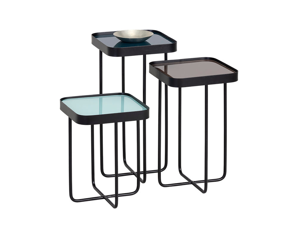 Niclas End Tables (Set of 3)