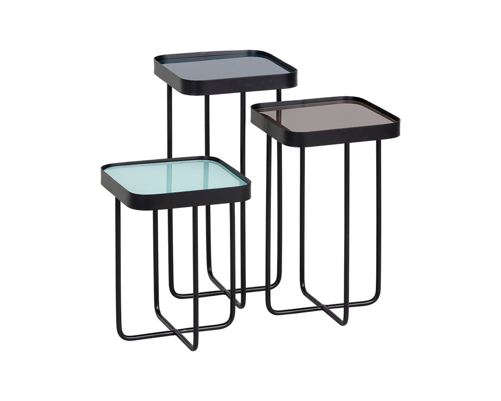 Niclas End Tables (Set of 3)