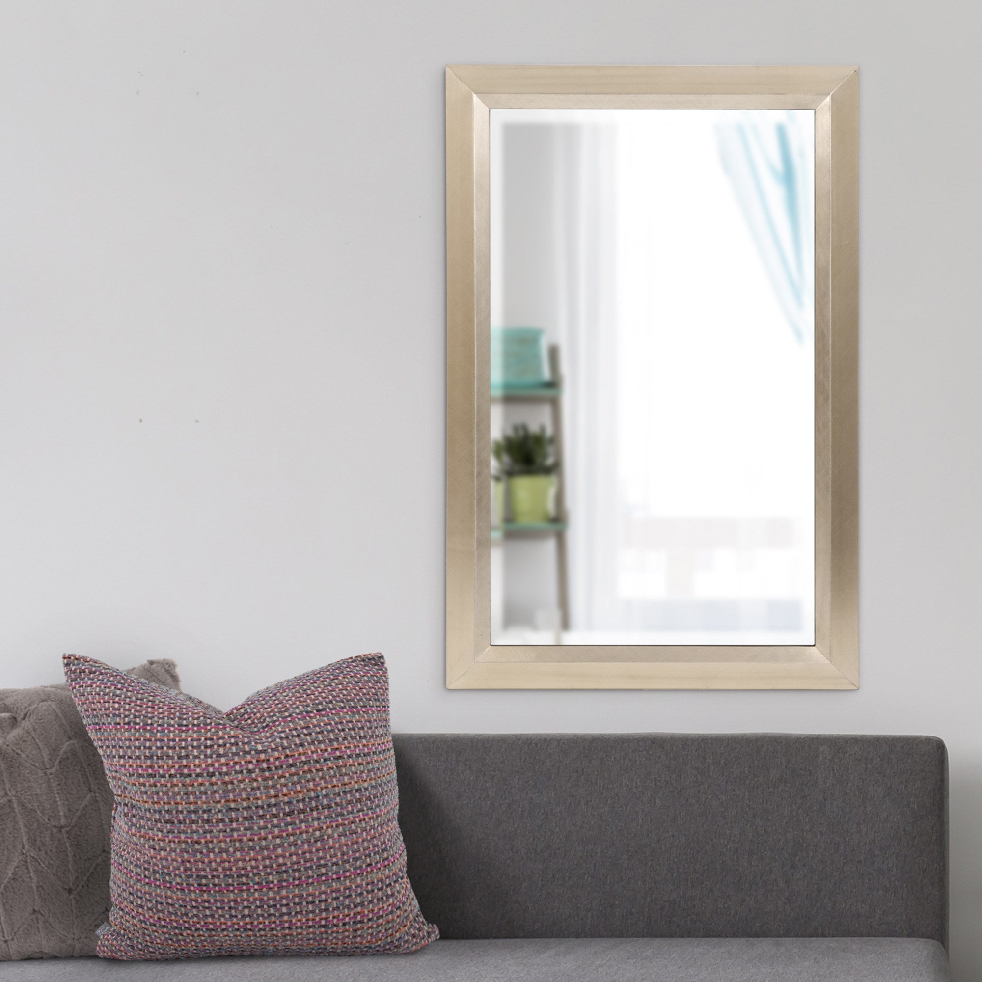 Avery Mirror