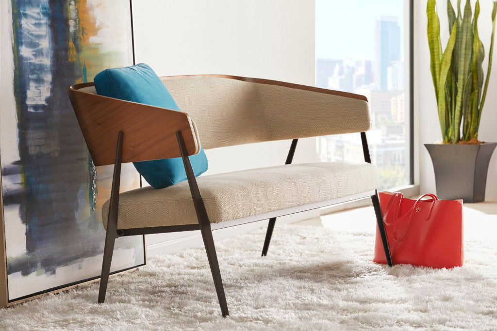 Aria Bench